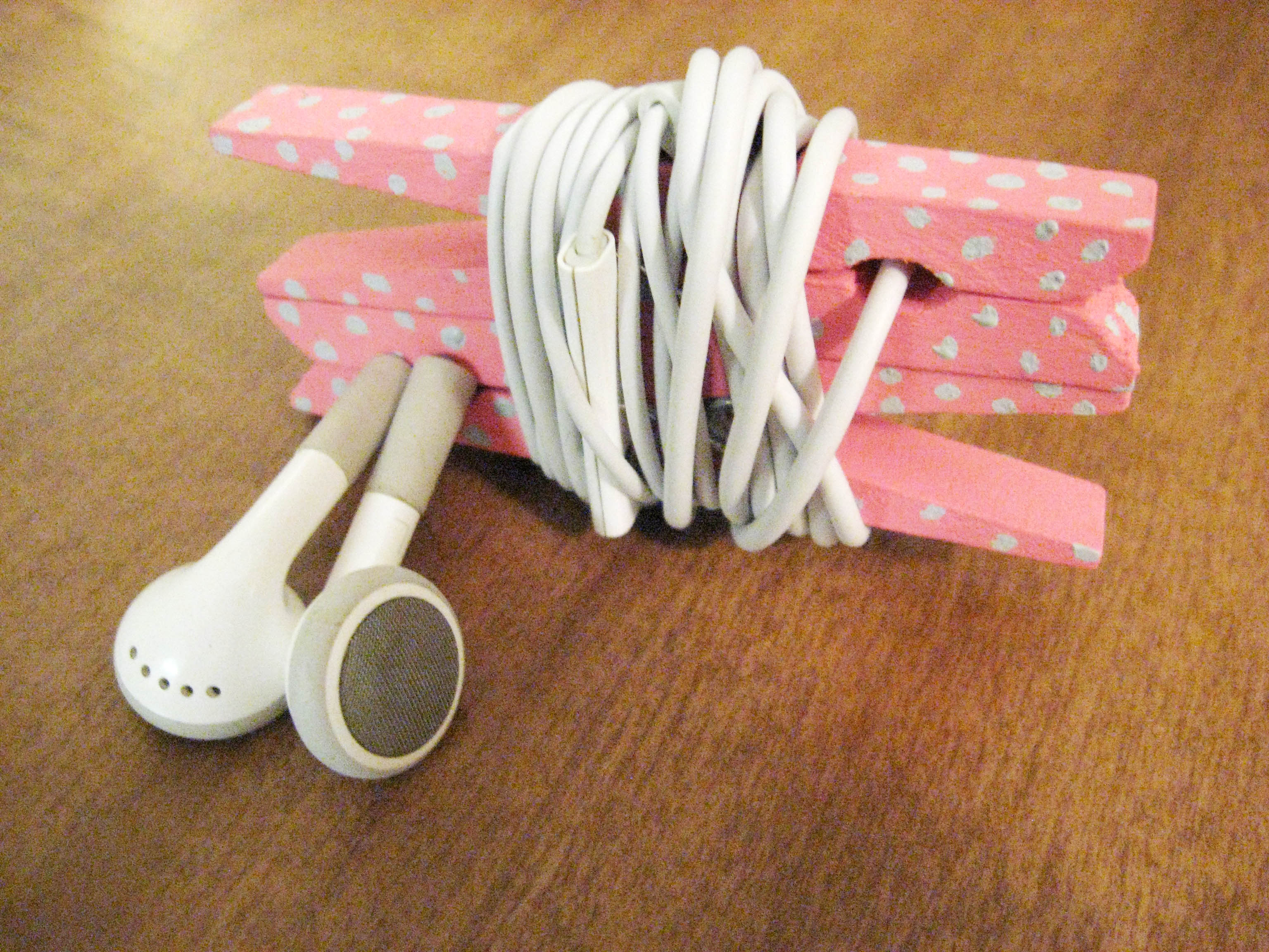 Diy Headphone Organizer From Clothespins Make Something Mondays